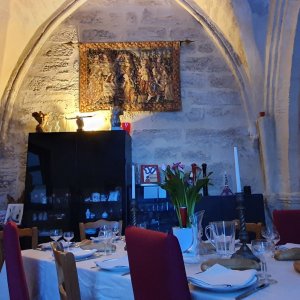 Photo 3 - Ancienne chapelle avec terrasse et jacuzzi - Salle à manger