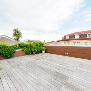 Photo 23 - Big Building With Rooftop - Étape 5 - Toit terrasse 62m²
