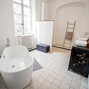 Photo 27 - Château dans les Cévennes - Salle de bain 1
