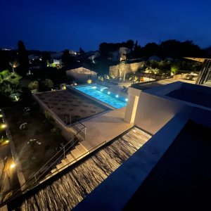 Photo 11 - Terrasse 250 m² avec vue mer - La terrasse en soirée
