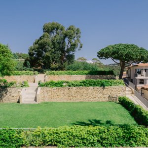 Photo 2 - Exclusive villa for intimate events - Jardins adjacents parfaits pour accueillir jusqu'à 100 personnes. Avec vue mer