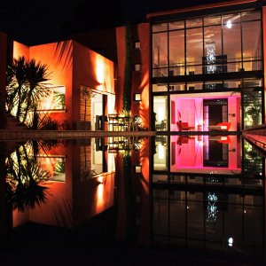 Photo 4 - Superbe maison d'artiste, vue imprenable - La maison éclairée au soir