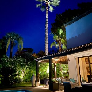Photo 28 - Exquisite Cannes Villa Nestled in Private Park Short Walk from La Croisette - La lumière du soir