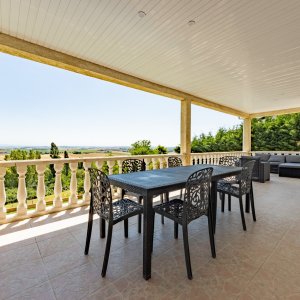 Photo 8 - Villa avec piscine, jacuzzi, vue panoramique, bar, billard, salle de cinéma - La terrasse