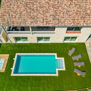 Photo 5 - Villa avec piscine, jacuzzi, vue panoramique, bar, billard, salle de cinéma - La piscine
