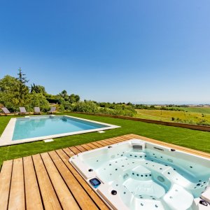 Photo 1 - Villa avec piscine, jacuzzi, vue panoramique, bar, billard, salle de cinéma - Piscine & Jacuzzi