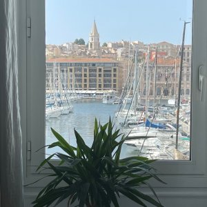 Photo 1 - Appartement 65 m² sur le vieux port à Marseille  - 