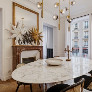 Photo 3 - Magnificent 135m² apartment Jardin du Luxembourg - Table repas/réunions