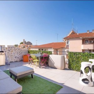 Photo 1 - Building of 6 apartments 12 minutes from the Palais des Festivals - Rooftop terrasse