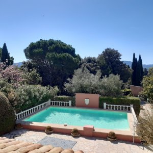 Photo 2 -  Villa Provençale au milieu des vignes - Piscine jour