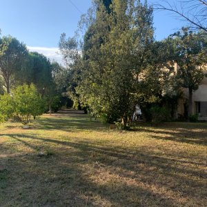 Photo 2 - Maison à la campagne tous près d'Aix-en-Provence - Jardin devant la maison