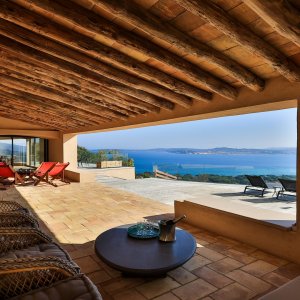 Photo 36 - Sublime et authentique villa de caractère dominant la baie de Saint-Tropez vue mer époustouflante - 