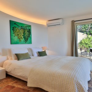 Photo 61 - Sublime et authentique villa de caractère dominant la baie de Saint-Tropez vue mer époustouflante - 
