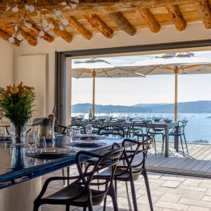 Photo 21 - Sublime et authentique villa de caractère dominant la baie de Saint-Tropez vue mer époustouflante - 