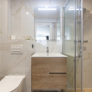 Photo 17 - Appartement de 90 m², Cannes centre ville  - Salle de bain 1