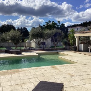Photo 2 - Sunbathing, swimming pool and pool house - Piscine et pool house