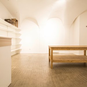 Photo 1 - Boutique de salle d'exposition - Showroom avec meubles