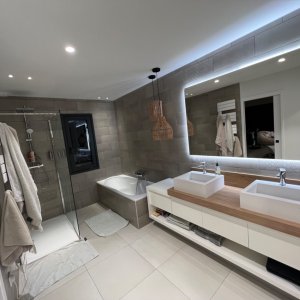 Photo 7 - Villa 150 m² avec terrain plat et piscine  - Salle de bain 