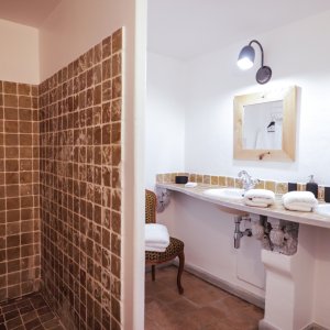 Photo 24 - Domaine d’exception à 10 minutes de St Rémy de Provence - Salle de bain