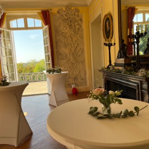 Photo 1 - 18th century castle, exceptional view 40 minutes from Paris South, road, air and river access - 
