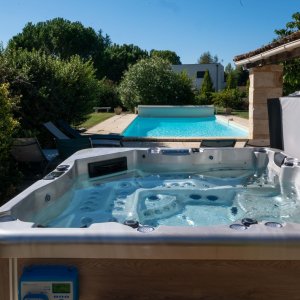 Photo 3 - Périgourdine with swimming pool and jacuzzi - Jacuzzi disponible toute l'année, piscine selon saison (11x5 m, non chauffée, privée)