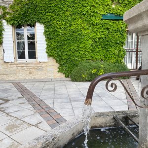Photo 2 - Bastide en Provence de 800 m² - Devant la Bastide