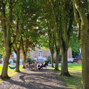 Photo 2 - Château en Baie de Somme pour vos Séminaires, Repas d'entreprise et Séjours insolites - Profitez de notre parc pour une séance de travail