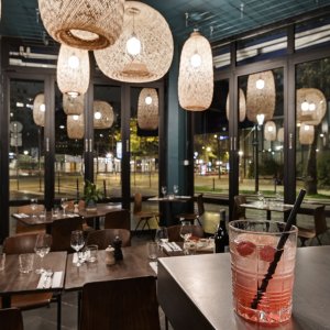 Photo 15 - Restaurant avec scène - James Brown - Bar avec cocktails