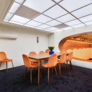 Photo 14 - Salle au style rétro-futuriste dans le triangle d'or parisien - 