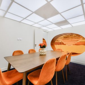 Photo 17 - Salle au style rétro-futuriste dans le triangle d'or parisien - 