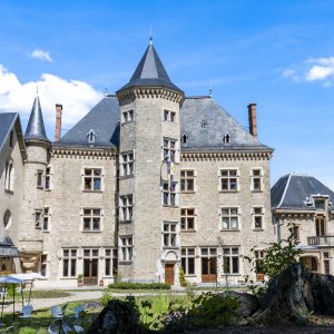 Photo 2 - Château de Saint-Geoire - Le Château