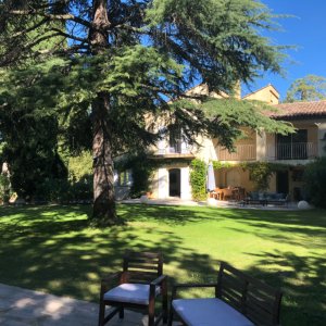 Photo 1 - Un lieu magique pour vos journées Aix en Provence  - La maison et le jardin