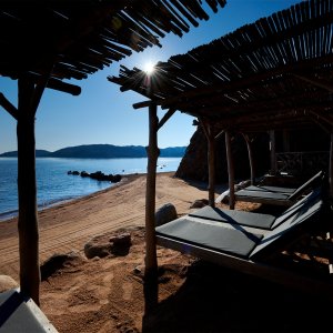 Photo 12 - Hotel, intimate setting, immediate beaches, huts, restaurant, conference room - Installation sur la plage