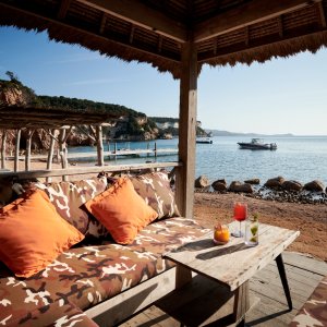 Photo 8 - Hotel, intimate setting, immediate beaches, huts, restaurant, conference room - Installation sur la plage