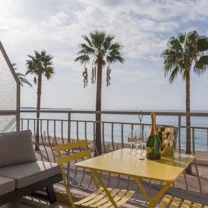 Photo 3 - Elegant apartment Cannes city center - Terrasse vue mer