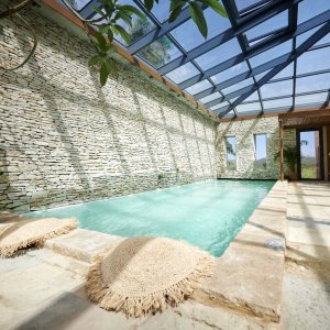 Photo 8 - Authentique Moulin sur les falaises de Bonifacio, villa de 420 m² avec piscine intérieure chauffée - Piscine chauffée