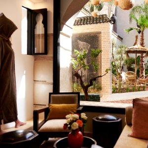 Photo 13 - Magnifique Riad en plein cœur de la médina de Marrakech - L'un des espaces salons du Riad