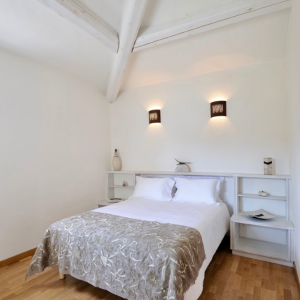 Photo 21 - Villa nestled in the heart of Provence - Chambre