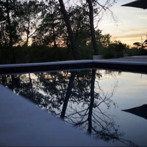 Photo 7 - Villa moderne avec piscine - Piscine la nuit