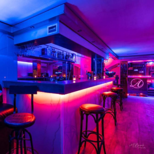 Photo 0 - Nightclub - Bar et salle du haut