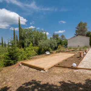 Photo 11 - 300 m² building and 5 gîtes with swimming pool in the heart of nature - Terrain pétanque 