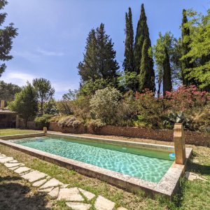 Photo 3 - Mas provençal du 18ème siècle avec chapelle et vignes - La piscine
