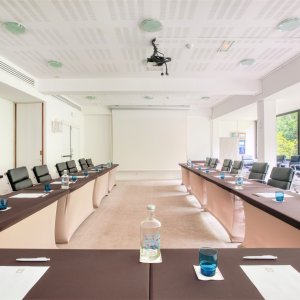 Photo 3 - Meeting-room with forest view - 