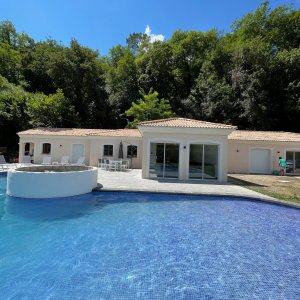 Photo 1 - Villa avec piscine  - La maison et la piscine