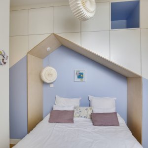 Photo 7 - Appartement design et spacieux à deux pas de Montmartre - Chambre enfant avec lit king site (180x200)