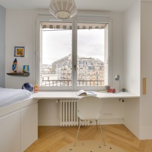 Photo 23 - Designer and spacious apartment a stone's throw from Montmartre - Chambre enfant avec lit 1 personne (90x200) Vue sur Montmartre 