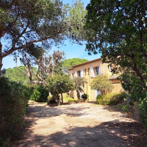 Photo 1 - Bastide with a superb sea view and a swimming pool - Façade
