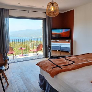 Photo 16 - Villa de charatère en Corse - vue panoramique mer  - Chambre villa 2