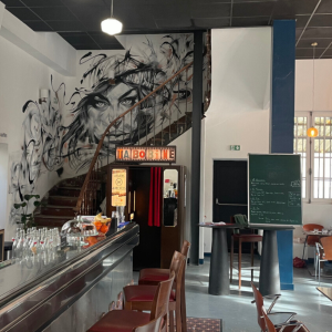 Photo 1 - Espace Bar / Restaurant dans une ancienne poste (180 m²) - Un cadre atypique et dynamique.