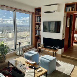 Photo 2 - Apartment with panoramic Rooftop over Paris  - Séjour donnant sur terrasse panoramique 
